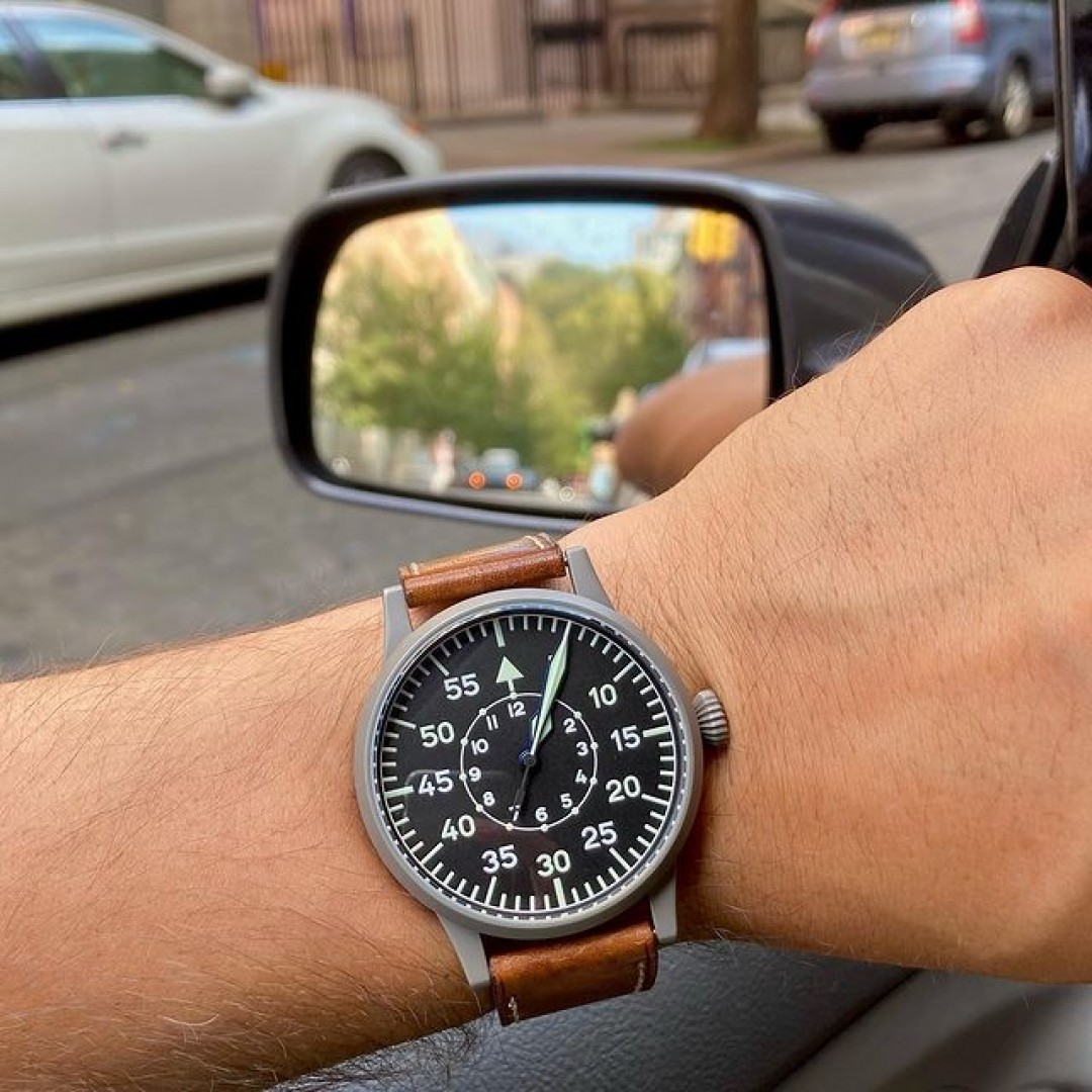 #stackedhands on #fliegerfriday 

#watches #watchesofinstagram #wotd #watchoftheday #watchfam #horology #watchtime #wristshot #wristcheck #wristwatchcheck #watchgeek #watchfreak #watchcollector #womw #watchoftheday #wis #laco1925 #germanwatch #germanwatches #pilotwatch #pilotwatches #fliegerfreitag #flieger #fliegerwatch #fliegeruhr #buhr