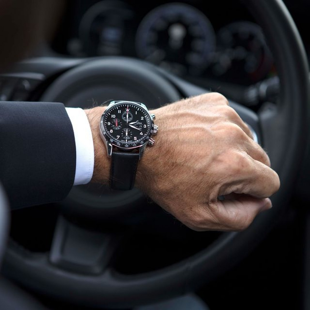 CHRONOGRAPHS - MODEL HOCKENHEIM

Laco has created the perfect watch for leisure racers, so that you can now use the tachymeter on the bezel to determine your average speed.
For a good readability Laco chose to cover the indexes, numerals and hands in Superluminova C3 luminosity. The watch has a power reserve of 40 hours. 

laco1925 #lacowatch #laco1925 #mylacotime #laco #uhren #madeingermany #germanmade #wristshot #watchesoftheday #lookbook #dailywatch #watchgeek #watchlover #watches #watchfam #watchcollection #ootd #potd #timepiece #chrono #chronograph