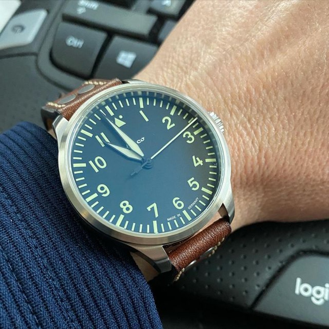 Happy #fliegerfriday !! Excited for 2021 to be able to participate in this ritual 