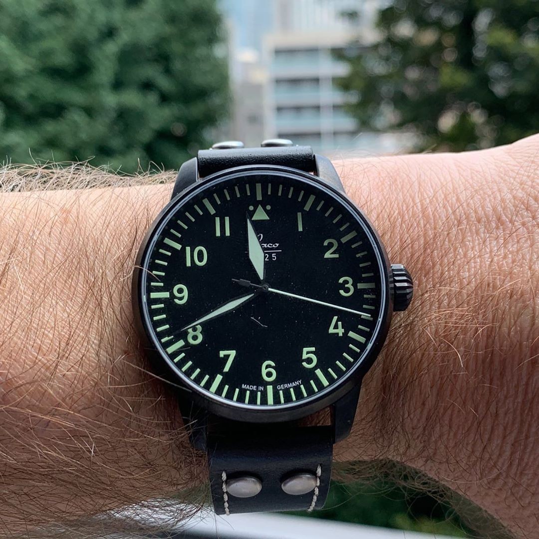 Flieger Friday. #tokyosummer #lacowatches #lacoflieger #lacowatch #watchesofinstagram #watchesofinsta #tokyolife #germanwatch