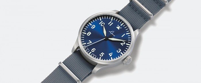 4. Bild von Fliegeruhr BASIS Aachen Blaue Stunde 39