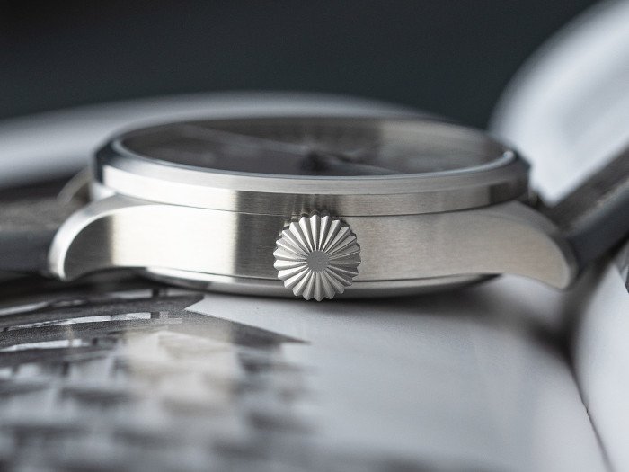 7. Bild von Fliegeruhr BASIS Aachen Grau 42