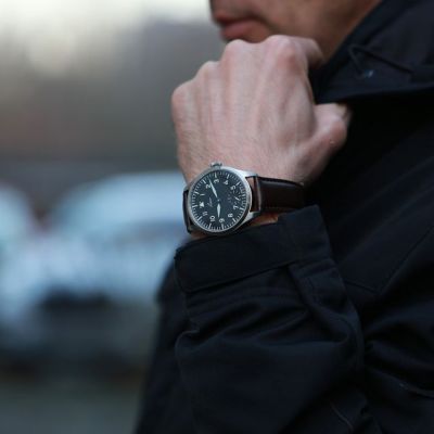 PILOT WATCHES - MODEL ULM

The model Ulm creates the perfect business look with a touch of a vintage flair.
Our Pilot watches, due to the slim profile and their harmonious proportions, the two timepieces can be combined in many ways and prove to be stylish companions on many occasions.

laco1925 #lacowatch #laco1925 #mylacotime #laco #madeingermany #uhren #germanmade #wristshot #watchesoftheday #dailywatch #watchgeek #timepiece #watchlover #watches #watchfam #watchcollection #ootd #potd #lookbook #flieger #aviatorwatch #pilotlife #pilotwatch #pilotlife #fliegeruhr #lacopilot #lacoflieger