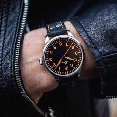 Neapel 39mm • Laco

For a fresh take on #fliegerFriday, go for the Neapel. This model has all the signature features of the Type A design pilot watch you’re familiar with but is jazzed up with vibrant orange indices, hands and numbers.
.
.
.
#redarmywatches #watchwonderland #weareRAW #mechanicalwatches #uniquewatch #uniquewatchbrands #supportlocalretail #supportlocal #ionorchard #sunteccity #ATRIX #singapore #laco #lacowatches #pilotwatches #fliegeruhren #madeingermany #since1925 #neapel #palermo #orange