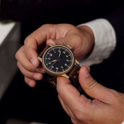 Marking #fliegerFriday with the bronze pilot watches from Laco.

With all the signature traits you’ve come to expect of Laco’s pilot watches but in bronze cases that will acquire a patina unique to the wearer over time.

Are you Type A...?
.
.
.
#laco #lacowatches #pilotwatch #tradition #bronze #typeA #typeB #automatic #redarmywatches #sunteccity #ATRIX #IONOrchard #fliegeruhren #1925 #coolwatch #historical #history #german #germanmade #madeingermany #singapore #personal #personalisedgift #watchesofinstagram #patina #bronzebeauties #weareRAW #saarbucken #friedrichschafen