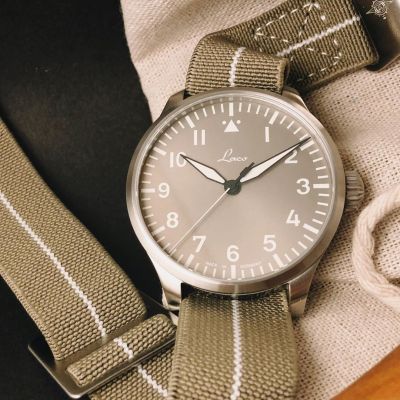 It’s #fliegerfriday #watchfam 