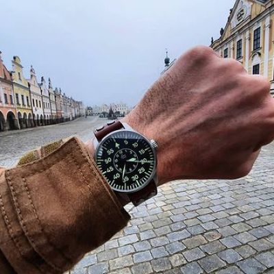 The first one wristshot in 2021. #lacowatches ⌚