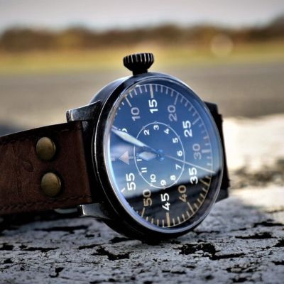 Fliegerfriday - Laco Leipzig Erbstück #laco1925 #laco1925watches #laco1925watch #lacowatches #lacouhrenmanufaktur #fliegerfriday #fliegeruhren #handaufzug #wristporn #wristwatches #watches #watchcommunity #wus #watchuseek #watchfam #watchmania #watchlounge #hodinky #watchmaking #germanwatchesforum #watchfreak #watchgeek #watchnerd #buhr #germanwatches #instawatches #fliegerwatch #wornandwound #ablogtowatch #klocksnack